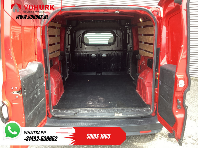 Opel Combo 1.3 CDTi 90 pk L2 EXPORT ONLY NL Auto/ 2xSchuifdeur/ Airco/ Cruise/ PDC/ Trekhaak - Små varebil: bilde 5 Opel Combo 1.3 CDTi 90 pk L2 EXPORT ONLY NL Auto/ 2xSchuifdeur/ Airco/ Cruise/ PDC/ Trekhaak - Små varebil: bilde 5
