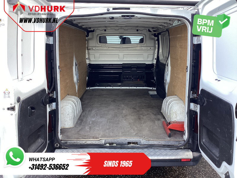 Renault Trafic 1.6 dCi 120 pk L2 BPM VRIJ! NL Auto/ 3 Pers./ Imperiaal/ Navi/ Airco/ Cruise/ PDC/ Trekhaak - Små varebil: bilde 4 Renault Trafic 1.6 dCi 120 pk L2 BPM VRIJ! NL Auto/ 3 Pers./ Imperiaal/ Navi/ Airco/ Cruise/ PDC/ Trekhaak - Små varebil: bilde 4