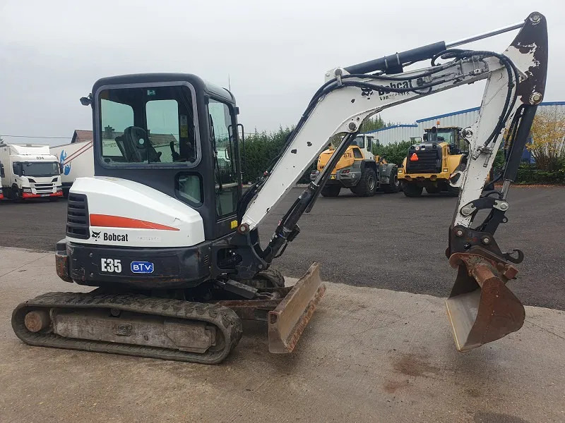 Bobcat E35 - 3500 KG - Minigraver: bilde 1 Bobcat E35 - 3500 KG - Minigraver: bilde 1