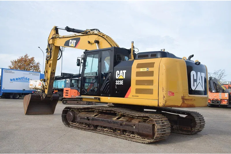 Caterpillar 323E-stock id2 - Beltegraver: bilde 1 Caterpillar 323E-stock id2 - Beltegraver: bilde 1