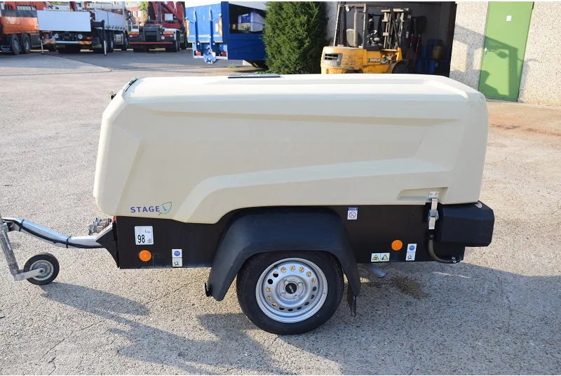 Doosan Doosan 77.55- stock id107 - Luftkompressor: bilde 2 Doosan Doosan 77.55- stock id107 - Luftkompressor: bilde 2