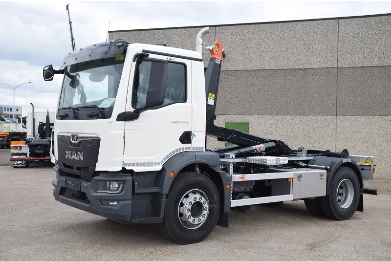 MAN TGM 18.320 - Krokbil: bilde 2 MAN TGM 18.320 - Krokbil: bilde 2