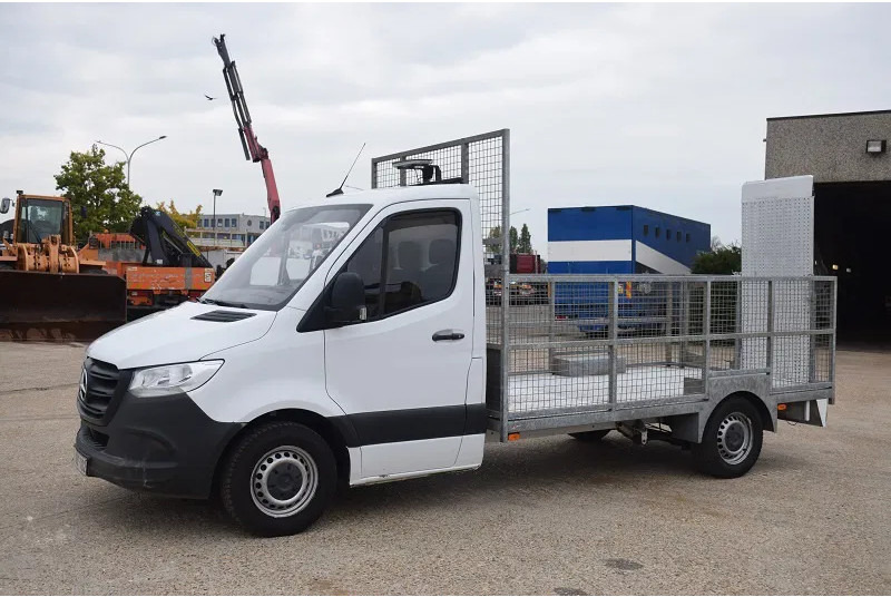 Mercedes-Benz Sprinter 316 - Varebil med plan: bilde 2 Mercedes-Benz Sprinter 316 - Varebil med plan: bilde 2