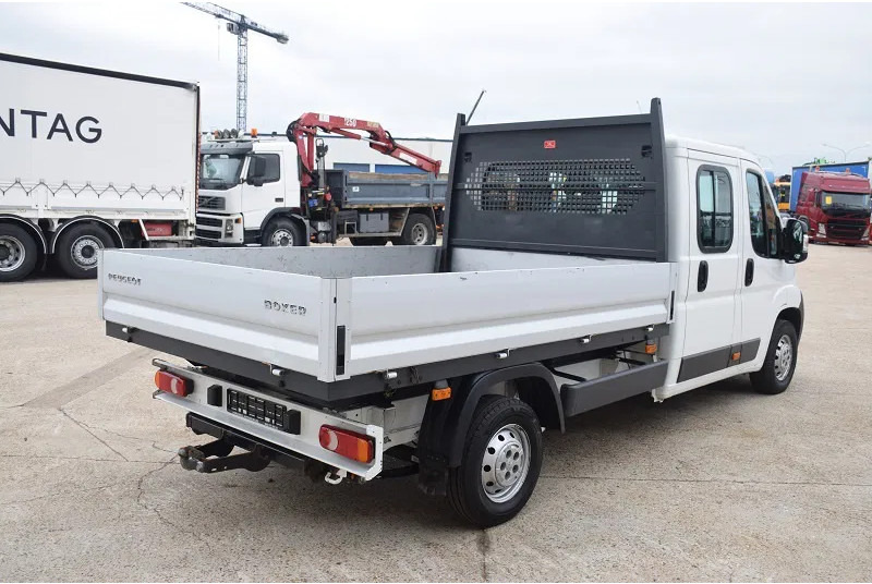 Peugeot Boxer 2.2 L -130 pk - - Varebil med plan, Varebil med dobbelt førerhus: bilde 5 Peugeot Boxer 2.2 L -130 pk - - Varebil med plan, Varebil med dobbelt førerhus: bilde 5