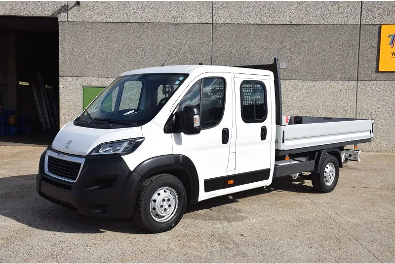 Peugeot Boxer BOXER 2.0 L -130 pk -L4 - Varebil med plan, Varebil med dobbelt førerhus: bilde 1 Peugeot Boxer BOXER 2.0 L -130 pk -L4 - Varebil med plan, Varebil med dobbelt førerhus: bilde 1