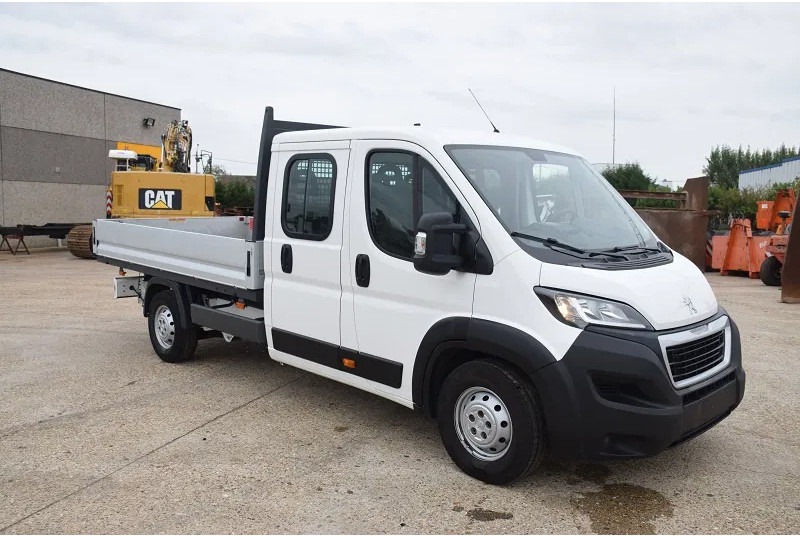 Peugeot Boxer - Varebil med plan, Varebil med dobbelt førerhus: bilde 4 Peugeot Boxer - Varebil med plan, Varebil med dobbelt førerhus: bilde 4