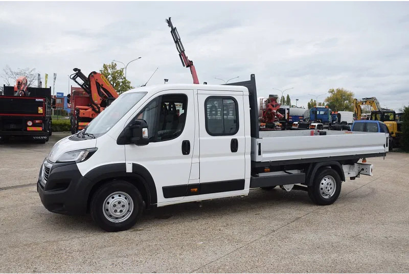 Peugeot Boxer - Varebil med plan, Varebil med dobbelt førerhus: bilde 3 Peugeot Boxer - Varebil med plan, Varebil med dobbelt førerhus: bilde 3