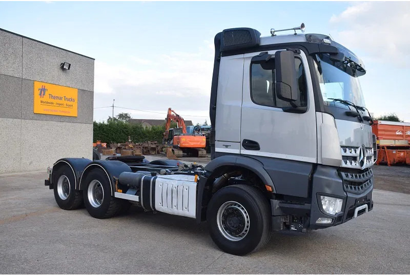 Mercedes-Benz Arocs 3345 - Trekkvogn: bilde 5 Mercedes-Benz Arocs 3345 - Trekkvogn: bilde 5