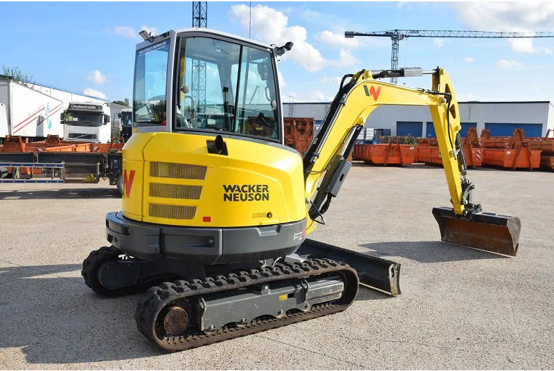 WACKER NEUSON Neuson Wacker 4 TON EZ36 -stock id104 - Minigraver: bilde 1 WACKER NEUSON Neuson Wacker 4 TON EZ36 -stock id104 - Minigraver: bilde 1