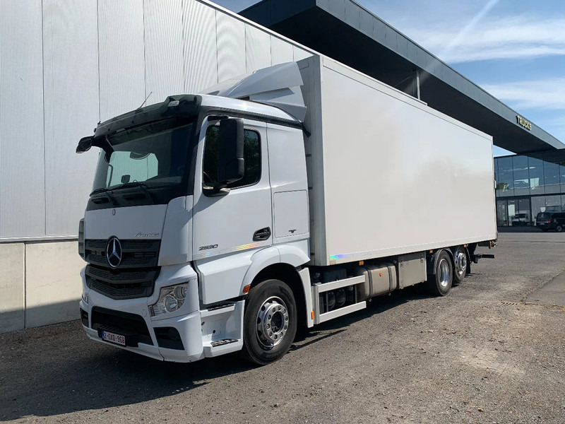 Mercedes-Benz Actros 2531 2530*Cruise control*SlaapCabine* - Skapbil: bilde 1 Mercedes-Benz Actros 2531 2530*Cruise control*SlaapCabine* - Skapbil: bilde 1