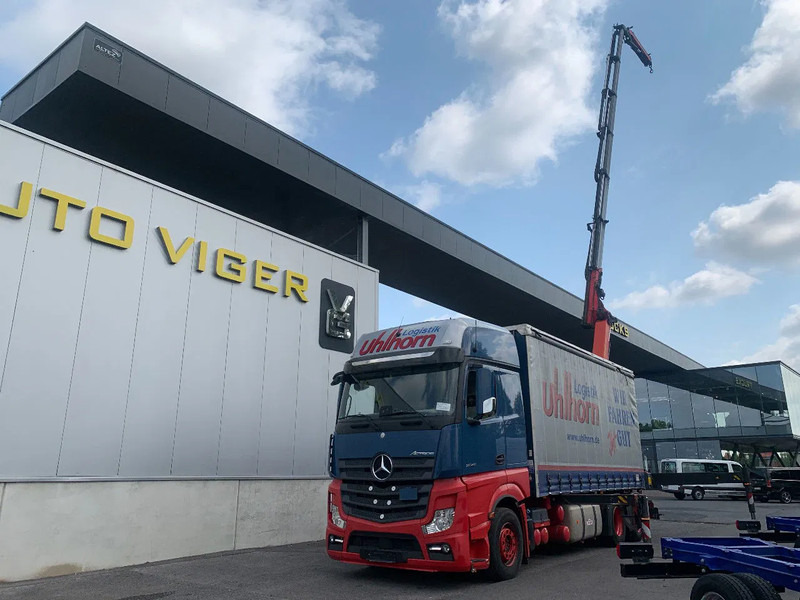 Mercedes-Benz Actros 2548 6X2 + Aanhanger*Palfinger crane*Cruise control*Airco* - Kapellbil, Kranbil: bilde 1 Mercedes-Benz Actros 2548 6X2 + Aanhanger*Palfinger crane*Cruise control*Airco* - Kapellbil, Kranbil: bilde 1