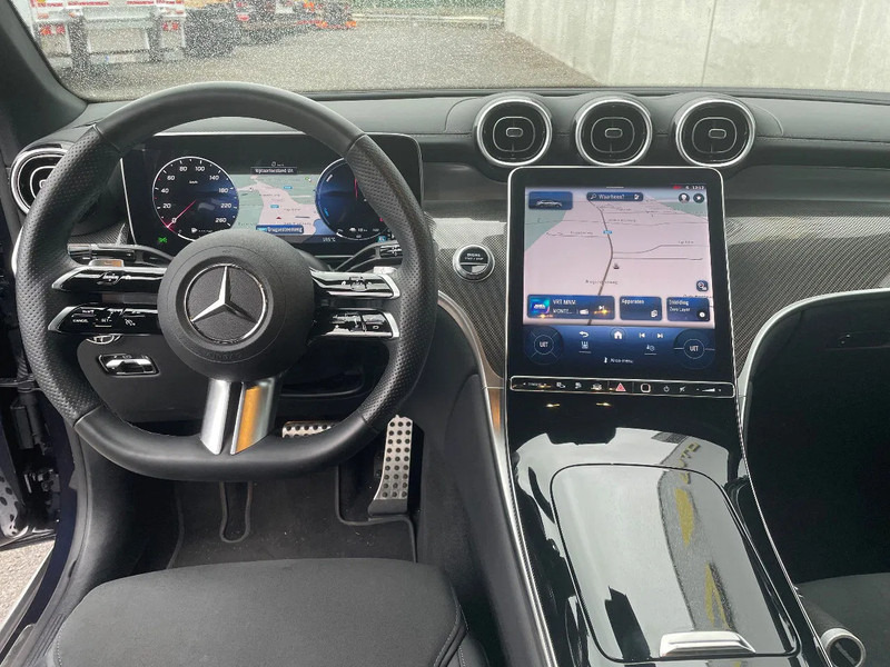Mercedes-Benz GLC 300de - coupe- AMG - Stuur assistent - Distronic Cruise Control - SUV: bilde 5 Mercedes-Benz GLC 300de - coupe- AMG - Stuur assistent - Distronic Cruise Control - SUV: bilde 5