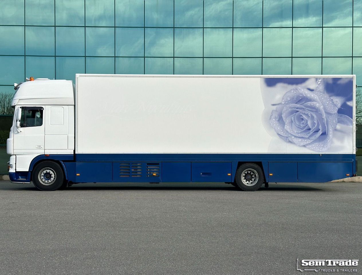 DAF XF 105.460 SSC 7 Karren BAK Bloemen Verkoop Koeling Klep Kachel - Lastebil med kjøl: bilde 2 DAF XF 105.460 SSC 7 Karren BAK Bloemen Verkoop Koeling Klep Kachel - Lastebil med kjøl: bilde 2