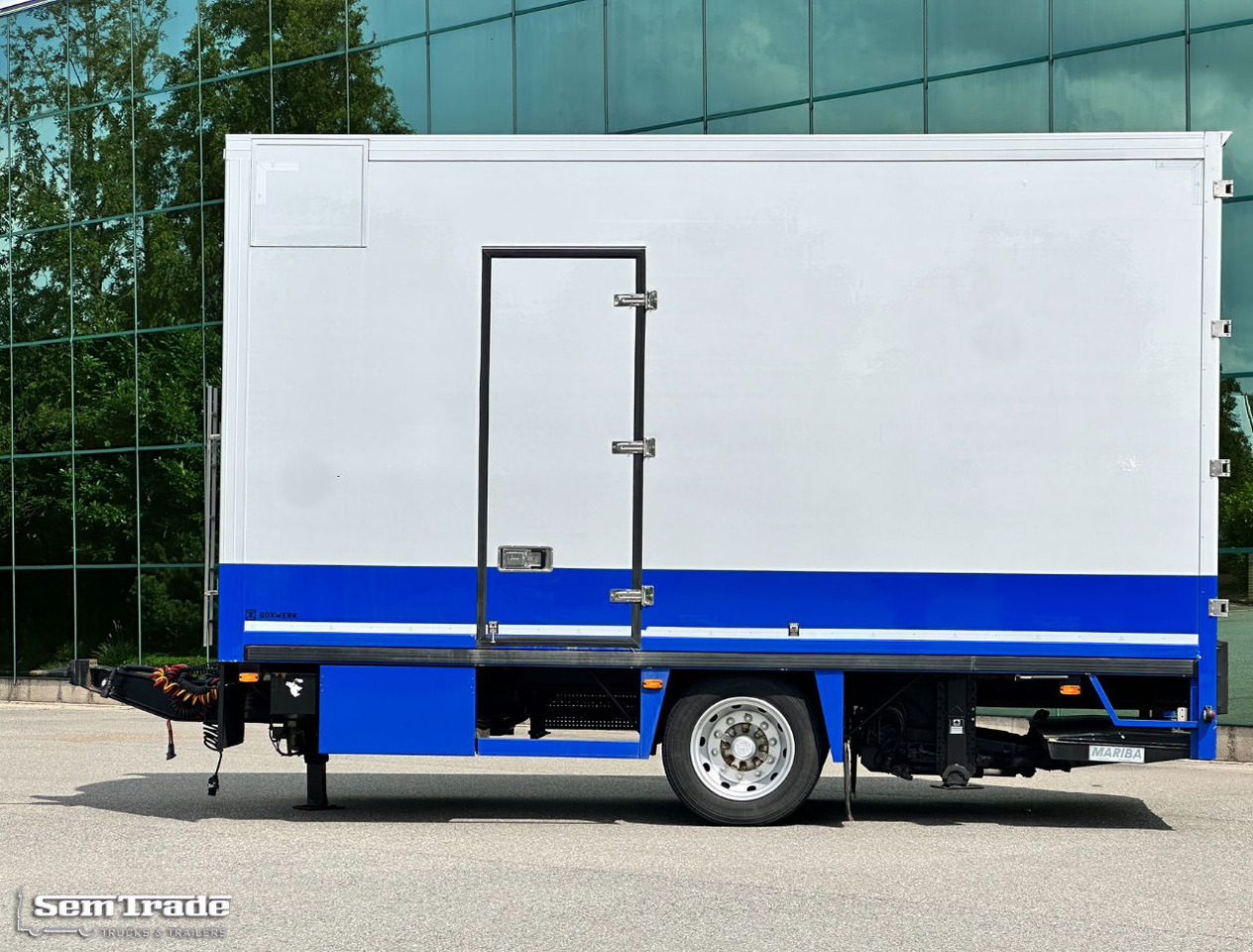Floor Flma-10 Carrier Cooling 2X Side Door Tail Lift Disc Brakes Holland-Trailer - Kjølehenger: bilde 2 Floor Flma-10 Carrier Cooling 2X Side Door Tail Lift Disc Brakes Holland-Trailer - Kjølehenger: bilde 2