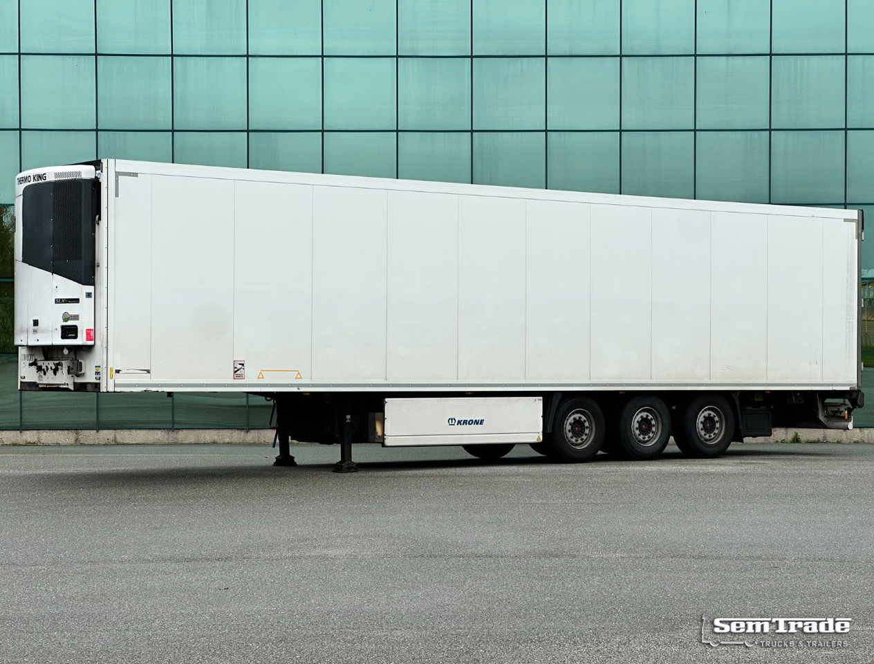 Krone TKS Thermo King SLXe Spectrum BI-Temp Lift Axle Holland-Trailer - Kjølesemi: bilde 1 Krone TKS Thermo King SLXe Spectrum BI-Temp Lift Axle Holland-Trailer - Kjølesemi: bilde 1