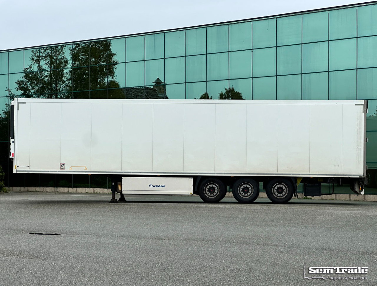 Krone TKS Thermo King SLXe Spectrum BI-Temp Lift Axle Holland-Trailer - Kjølesemi: bilde 2 Krone TKS Thermo King SLXe Spectrum BI-Temp Lift Axle Holland-Trailer - Kjølesemi: bilde 2