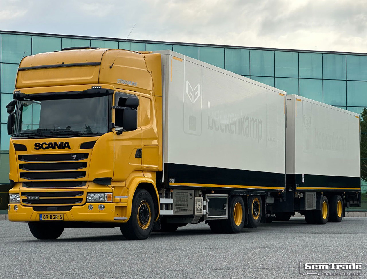 Scania R450 Retarder TRS Cooling Heiwo Isolated Boxes Tail Lift NL-Combi - Lastebil med kjøl: bilde 1 Scania R450 Retarder TRS Cooling Heiwo Isolated Boxes Tail Lift NL-Combi - Lastebil med kjøl: bilde 1