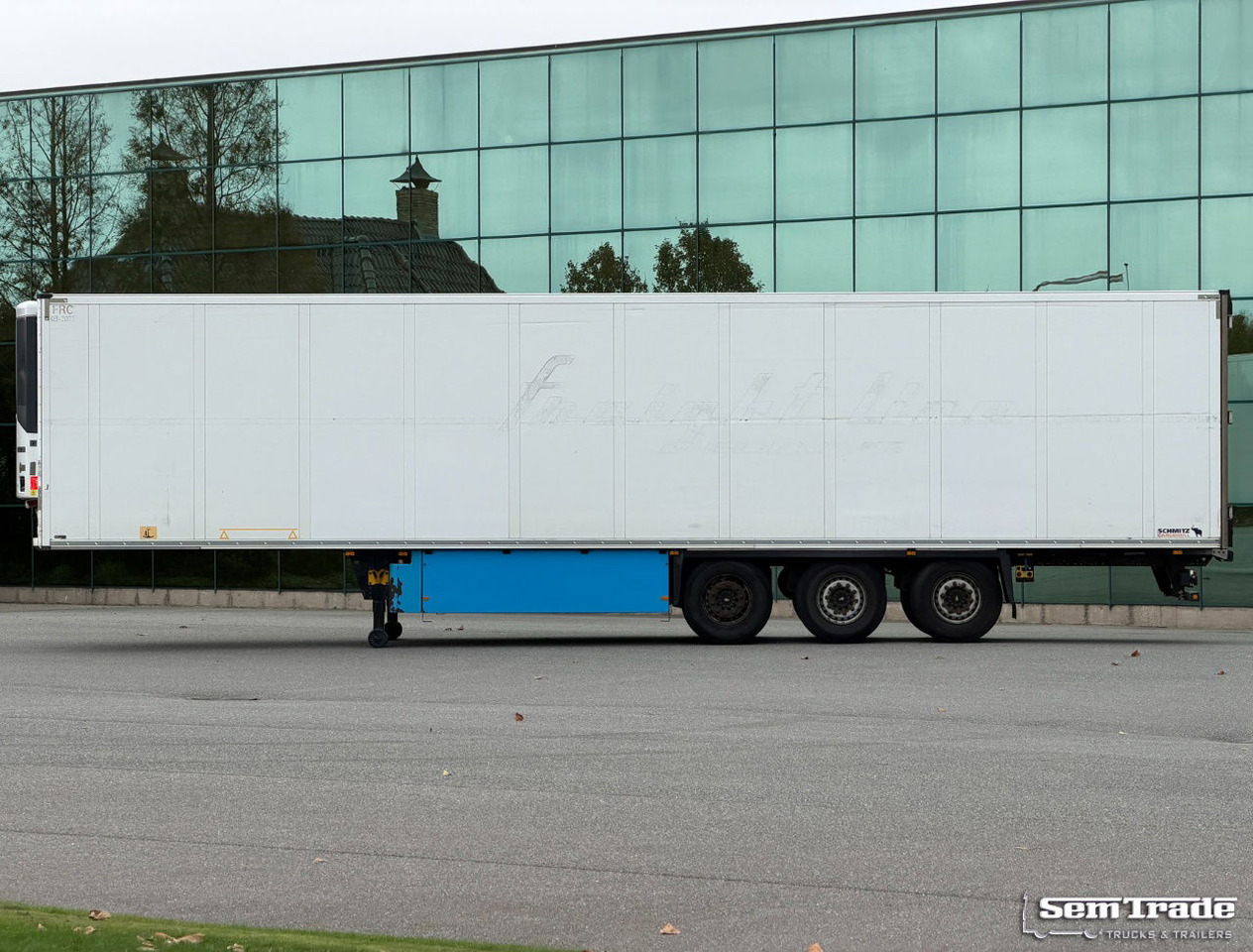 Schmitz Cargobull SCBS3B Thermo King SLXe300 Lift Axle 1340x250x270 Inside NL-Trailer - Kjølesemi: bilde 2 Schmitz Cargobull SCBS3B Thermo King SLXe300 Lift Axle 1340x250x270 Inside NL-Trailer - Kjølesemi: bilde 2