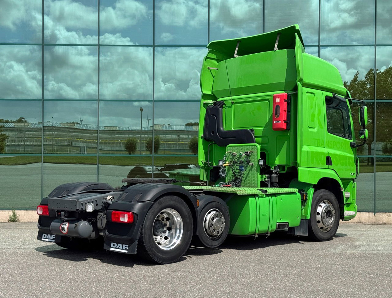 DAF CF 450 FTP Space CAB Only 447.500 KM 2x Tanks TOP Condition Belgium Truck - Trekkvogn: bilde 4 DAF CF 450 FTP Space CAB Only 447.500 KM 2x Tanks TOP Condition Belgium Truck - Trekkvogn: bilde 4