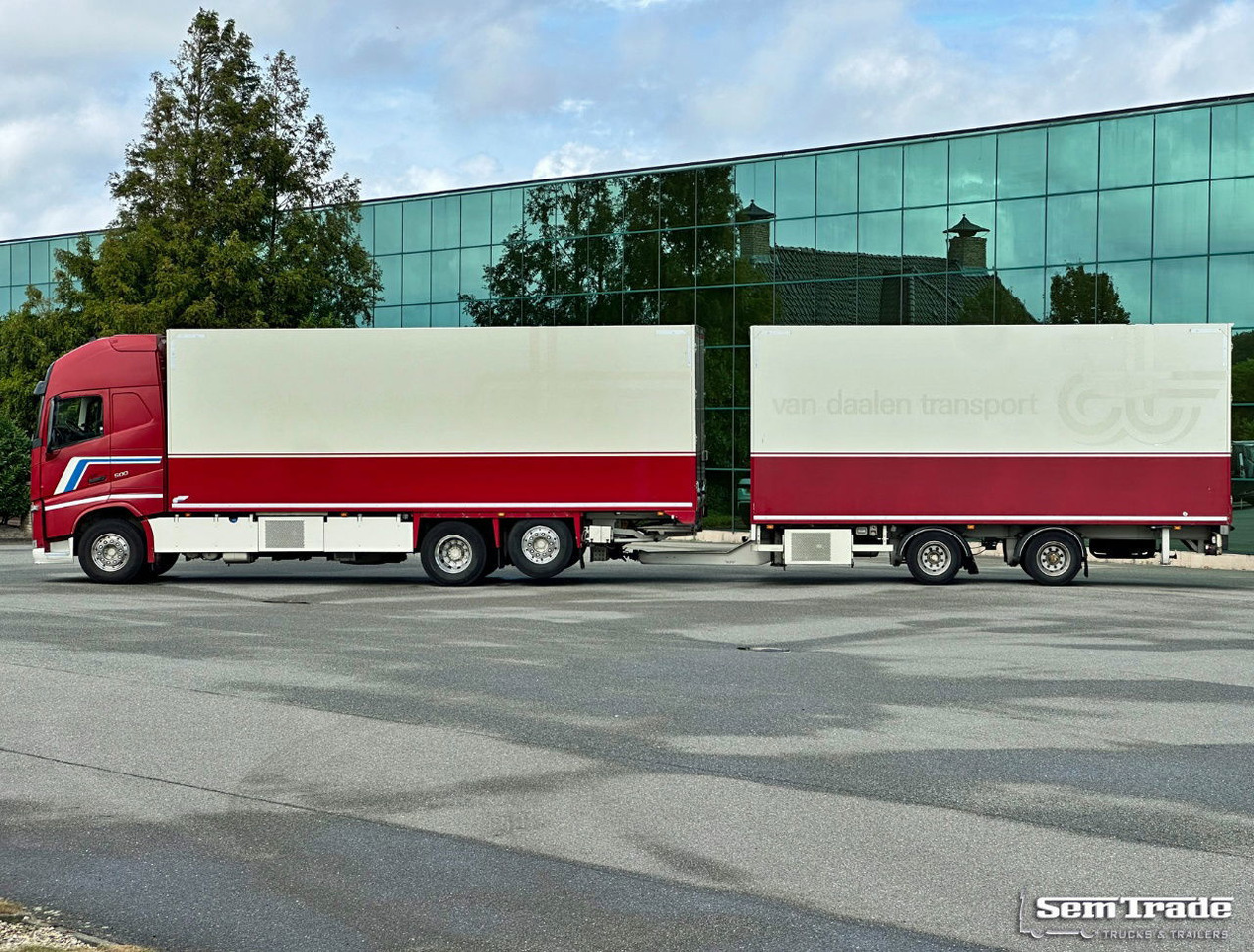 Volvo FH 500 I-Park Cool VAN Beurden Isolated Boxes Tail Lift TRS CoolING TOP Condition Holland-Combi - Lastebil med kjøl: bilde 2 Volvo FH 500 I-Park Cool VAN Beurden Isolated Boxes Tail Lift TRS CoolING TOP Condition Holland-Combi - Lastebil med kjøl: bilde 2