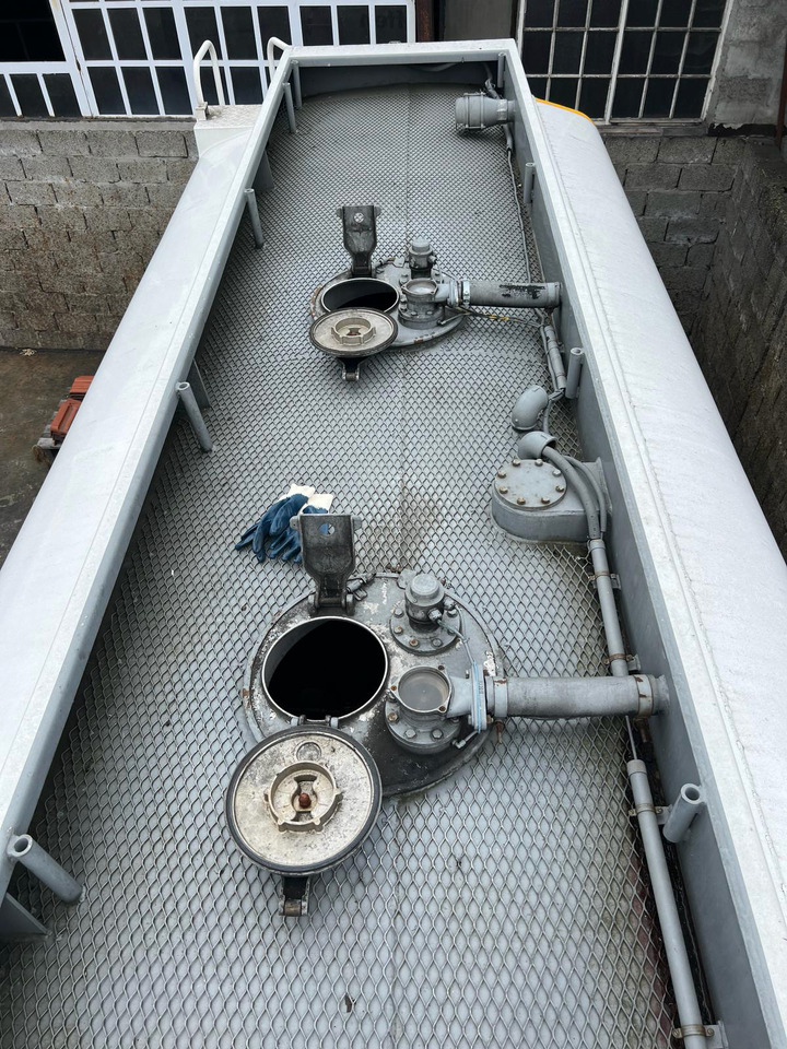 STOKOTA 20000 L, BOTTOM and TOP LOADING - Tankhenger: bilde 4 STOKOTA 20000 L, BOTTOM and TOP LOADING - Tankhenger: bilde 4