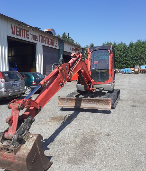 Mini pelle JCB 5 t235 avec cabine Tres Bon etat general - Minigraver: bilde 2 Mini pelle JCB 5 t235 avec cabine Tres Bon etat general - Minigraver: bilde 2