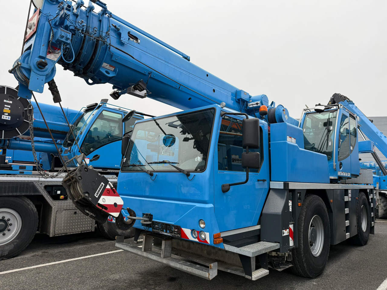 LIEBHERR LTM 1030-2.1 - Mobilkran: bilde 1 LIEBHERR LTM 1030-2.1 - Mobilkran: bilde 1