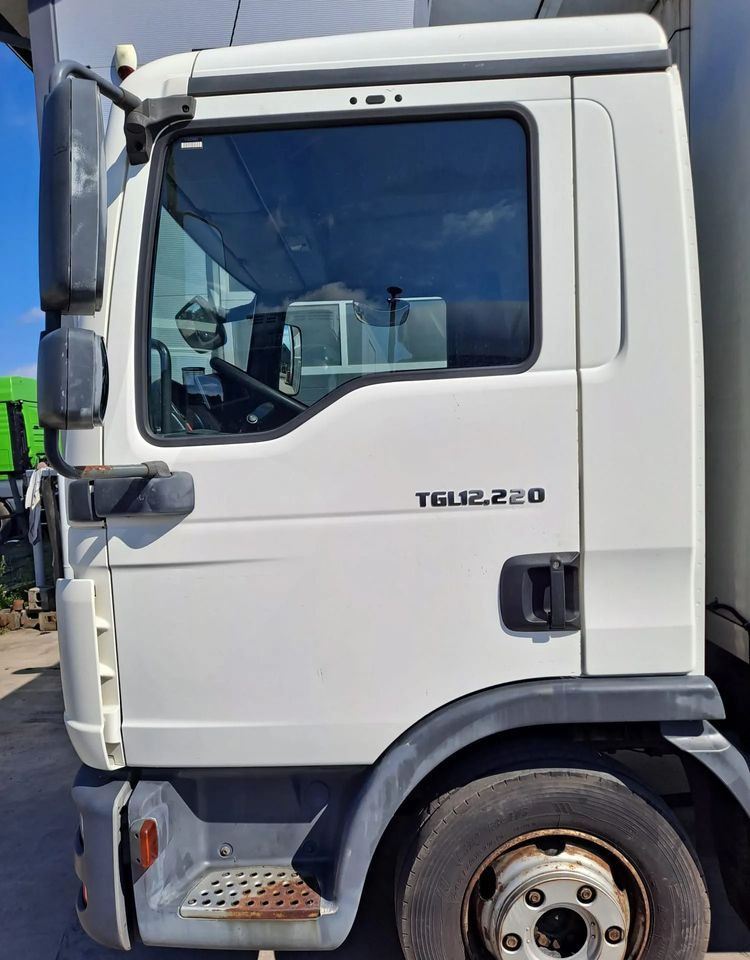 Lastebil med kjøl MAN TGL 12.220 Chłodnia agregat WKD-II SR: bilde 13