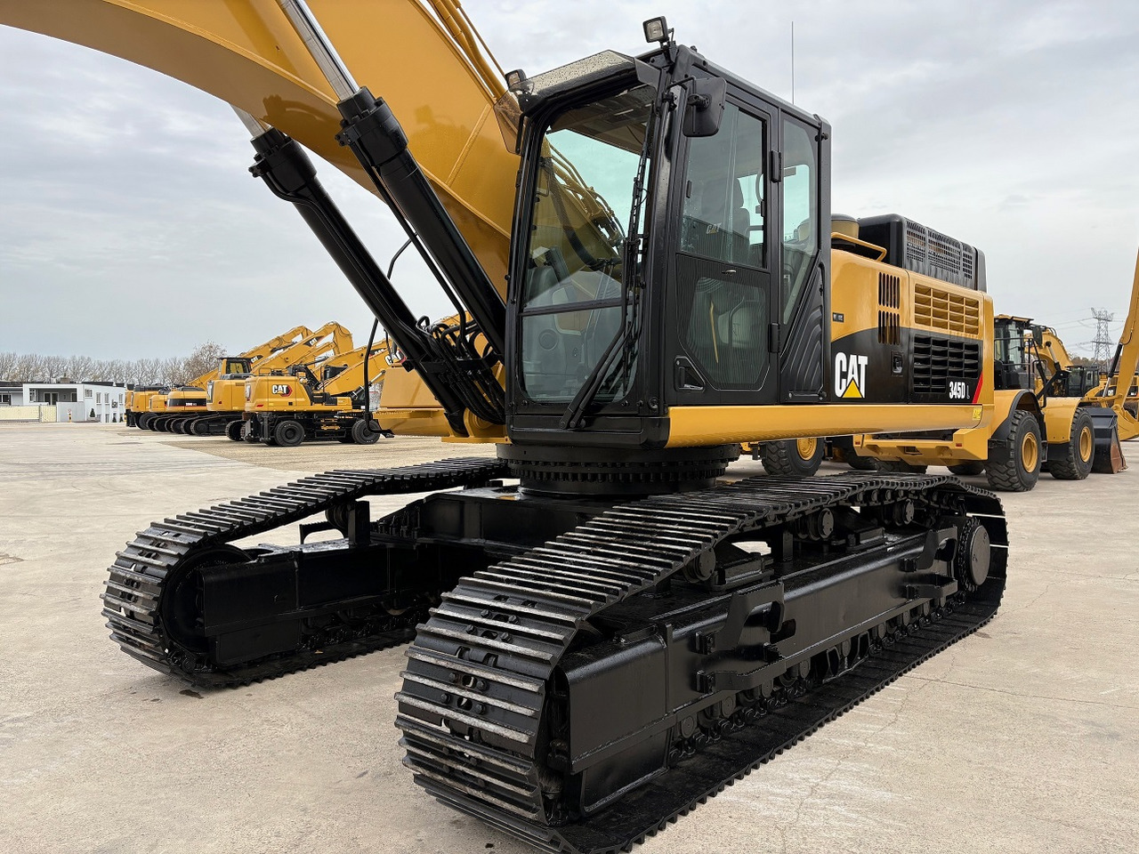 CATERPILLAR 345DL - Beltegraver: bilde 2 CATERPILLAR 345DL - Beltegraver: bilde 2