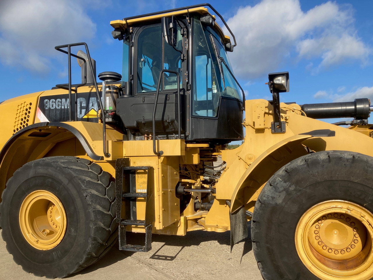 CATERPILLAR 966M - Hjullaster: bilde 5 CATERPILLAR 966M - Hjullaster: bilde 5