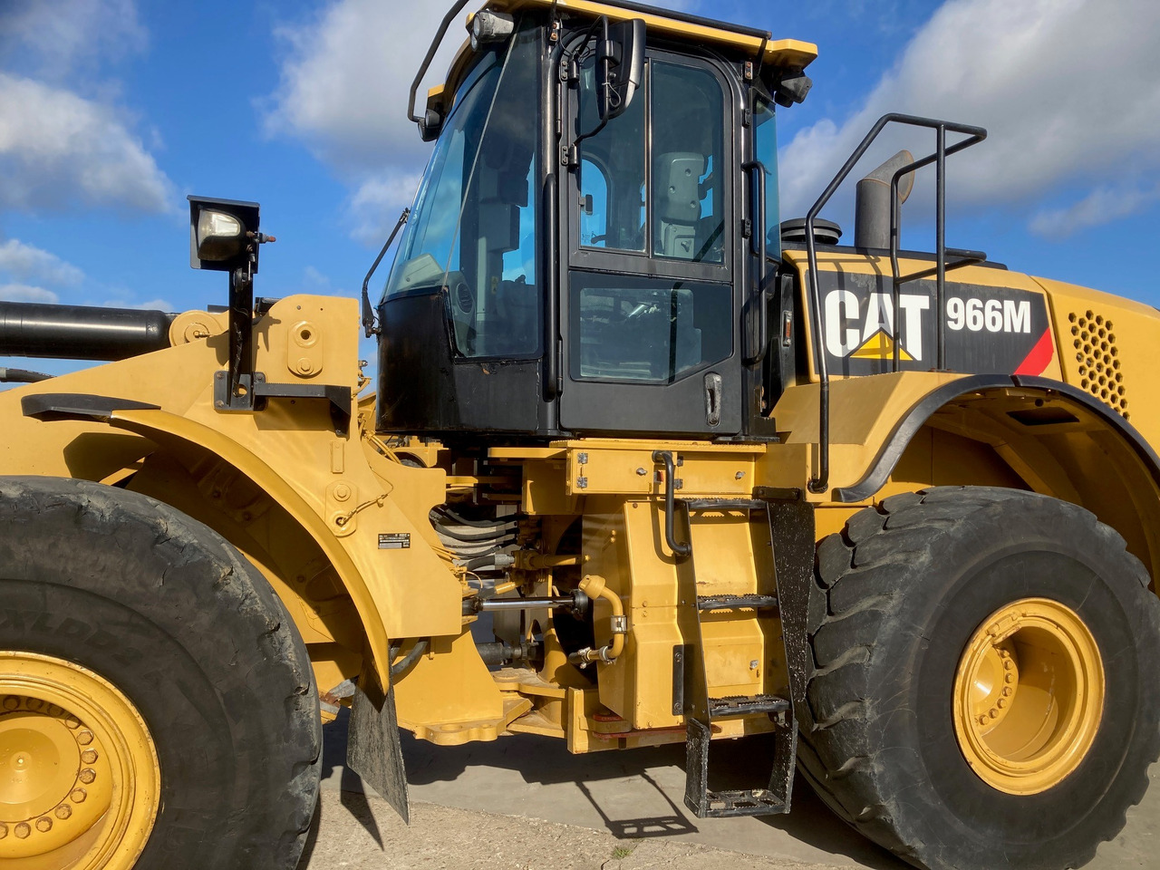CATERPILLAR 966M - Hjullaster: bilde 2 CATERPILLAR 966M - Hjullaster: bilde 2