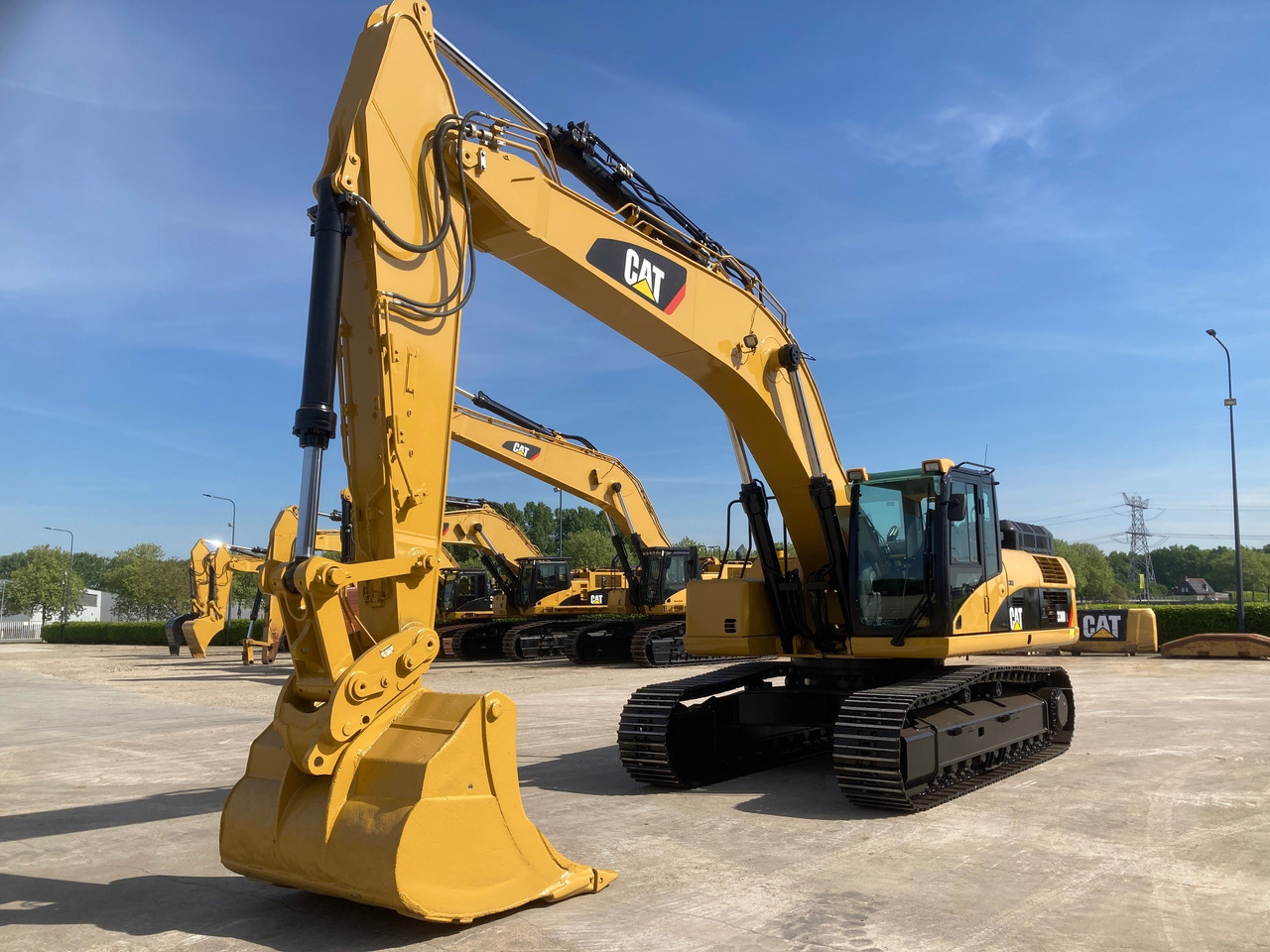 Caterpillar 330DL - Beltegraver: bilde 3 Caterpillar 330DL - Beltegraver: bilde 3