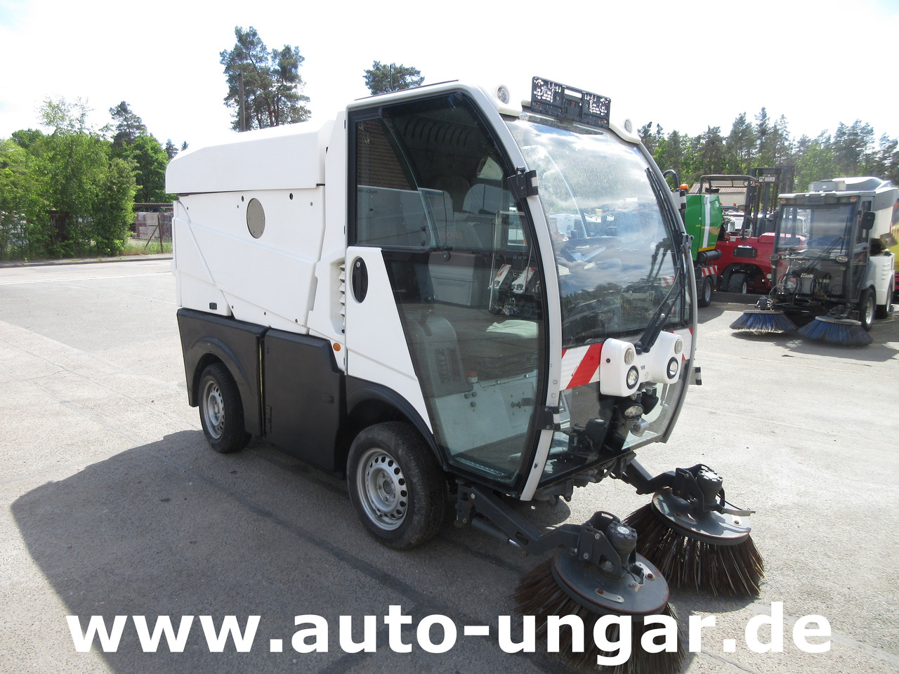 BUCHER CityCat CC1000 ERSATZTEILTRÄGER Kehrmaschine SPAREPARTS - Feiebil: bilde 2 BUCHER CityCat CC1000 ERSATZTEILTRÄGER Kehrmaschine SPAREPARTS - Feiebil: bilde 2