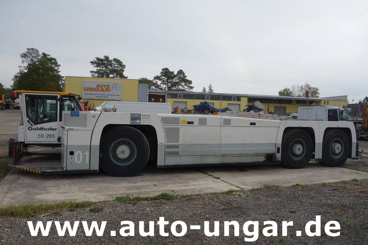Goldhofer AST-1X 1360 Allradlenkung 6x6 towbarless Pushback Airbus A380 Deutz TCD 2015 V08 - 1.360PS - Pushbacktraktor: bilde 4 Goldhofer AST-1X 1360 Allradlenkung 6x6 towbarless Pushback Airbus A380 Deutz TCD 2015 V08 - 1.360PS - Pushbacktraktor: bilde 4
