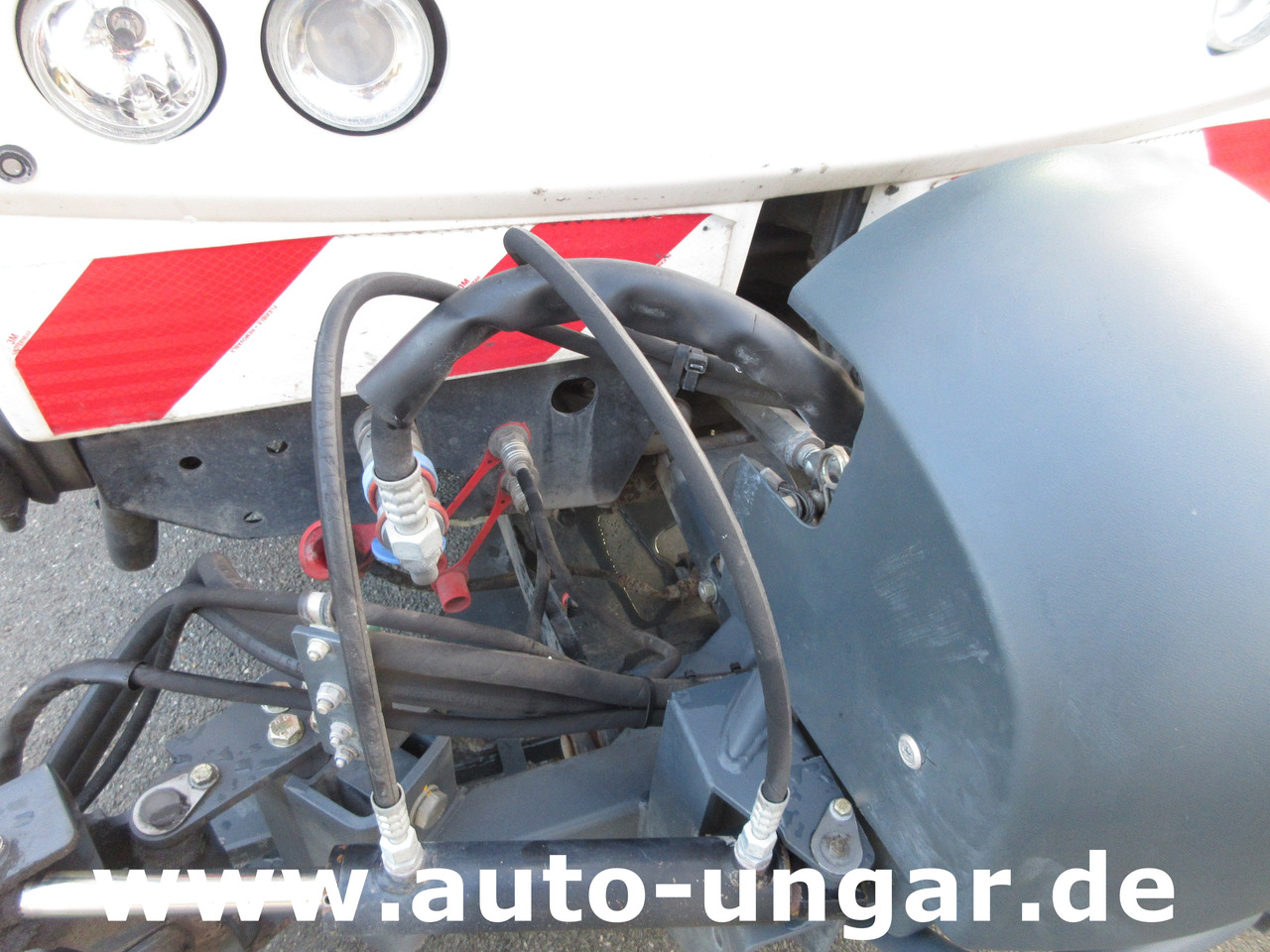 Hako CityMaster CM2000 2 Besen Baujahr 2015 Kehrmaschine 4-Rad-Lenkung - Feiebil: bilde 4 Hako CityMaster CM2000 2 Besen Baujahr 2015 Kehrmaschine 4-Rad-Lenkung - Feiebil: bilde 4