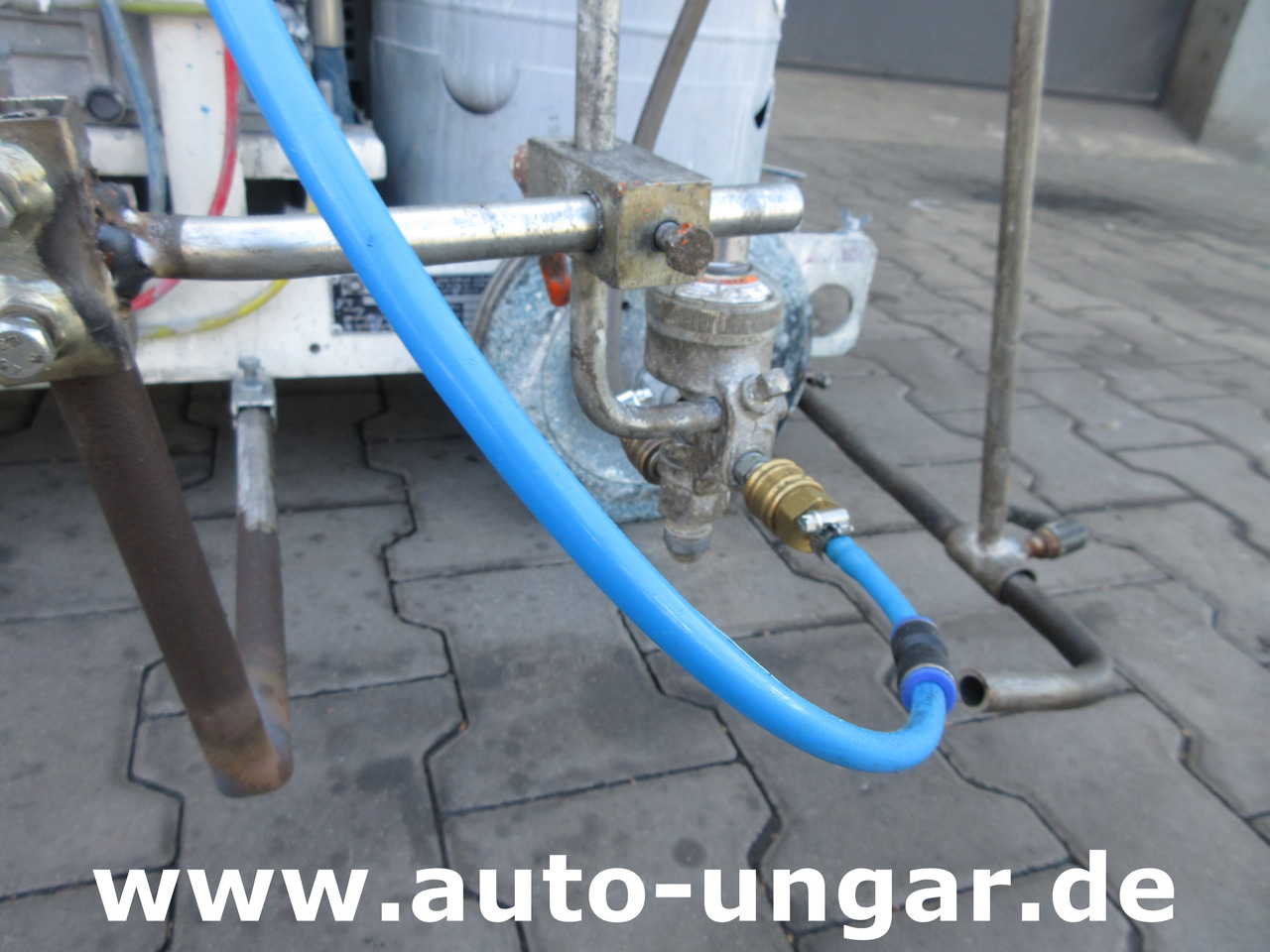 Hofmann H5-1 Straßenmarkierungsmaschine Roadmarking Machine Graco Markiermaschine - Asfaltteknikk: bilde 3 Hofmann H5-1 Straßenmarkierungsmaschine Roadmarking Machine Graco Markiermaschine - Asfaltteknikk: bilde 3