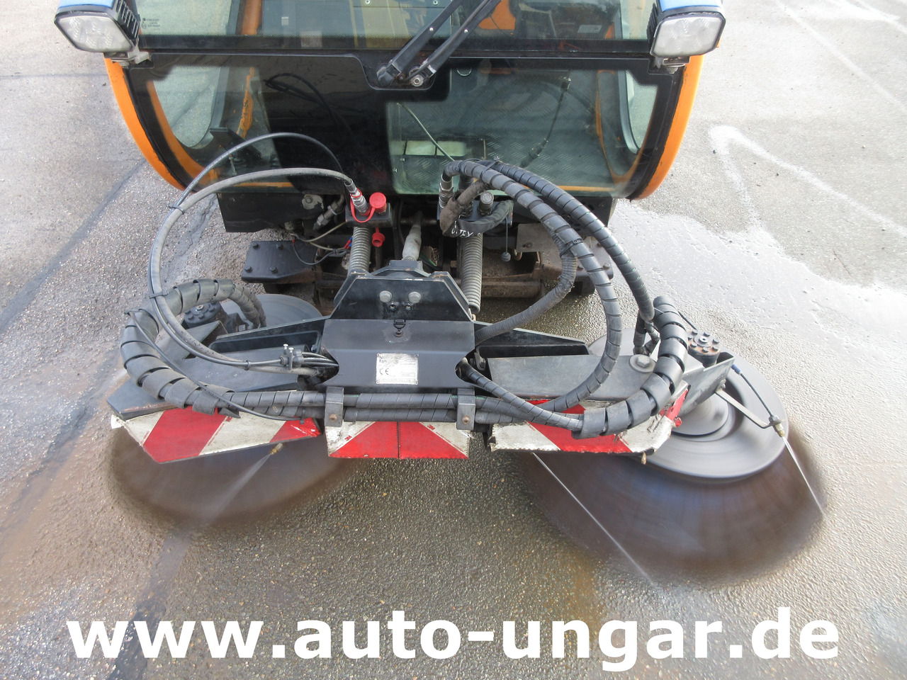 Nilfisk CR3500 Geräteträger Kommunalfahrzeug 4x4 Kehrmaschine Schmidt Flexigo - Feiebil: bilde 3 Nilfisk CR3500 Geräteträger Kommunalfahrzeug 4x4 Kehrmaschine Schmidt Flexigo - Feiebil: bilde 3