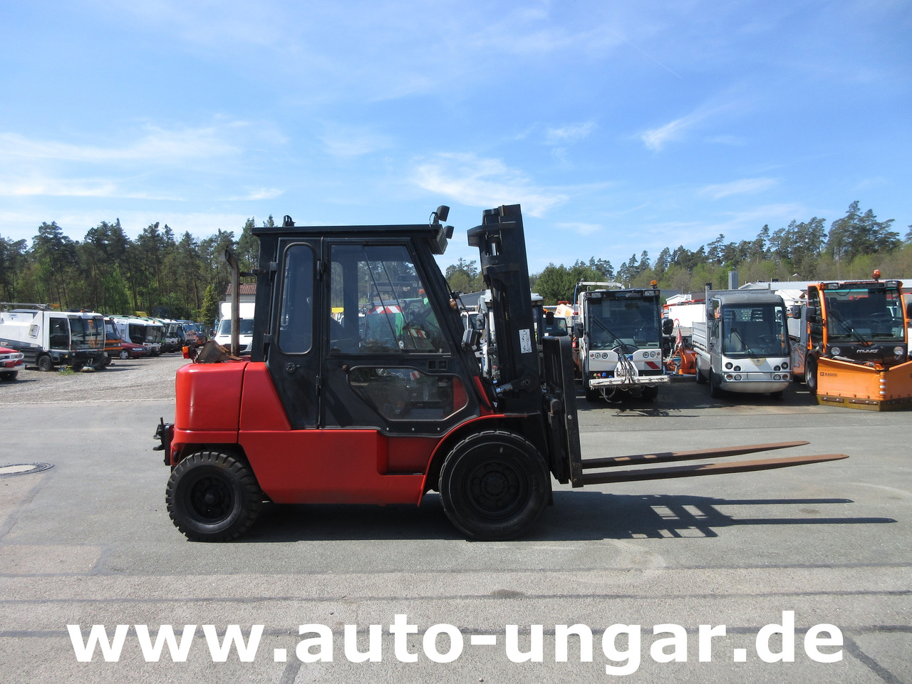 Nissan F04D 400 Diesel Gabelstapler 4.000kg Motorschaden Bj. 2002 - Dieseltruck: bilde 2 Nissan F04D 400 Diesel Gabelstapler 4.000kg Motorschaden Bj. 2002 - Dieseltruck: bilde 2