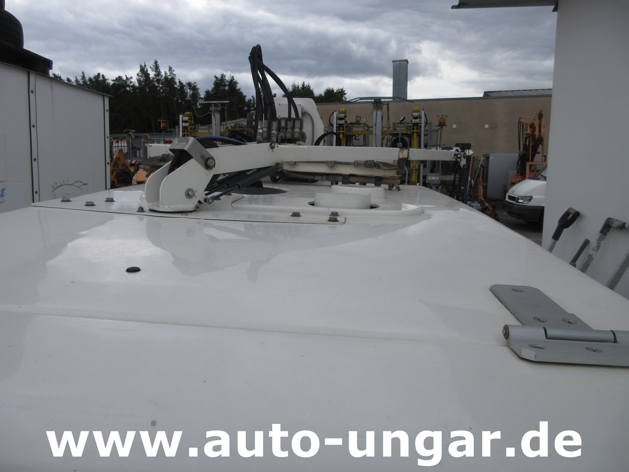 CMAR NC300 Schwemmaufbau Laveuse Bj. 2014 für Multicar Tremo Hochdruck - Utility-/ Spesiell maskin: bilde 4 CMAR NC300 Schwemmaufbau Laveuse Bj. 2014 für Multicar Tremo Hochdruck - Utility-/ Spesiell maskin: bilde 4