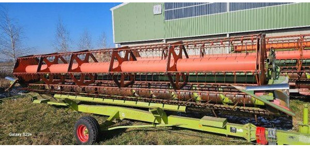 Claas Tucano 450 (839) +V 750 - Skurtresker: bilde 4 Claas Tucano 450 (839) +V 750 - Skurtresker: bilde 4