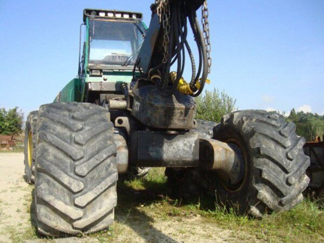 John Deere 1470D 6W - Hogstmaskin: bilde 4 John Deere 1470D 6W - Hogstmaskin: bilde 4