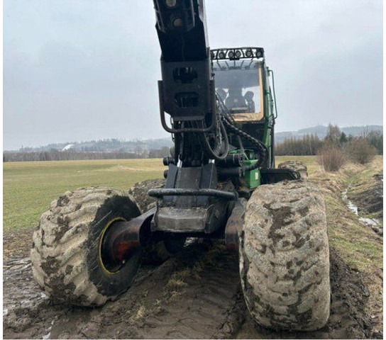 John Deere 1470E 6W +(2016) H415 - Hogstaggregat: bilde 3 John Deere 1470E 6W +(2016) H415 - Hogstaggregat: bilde 3