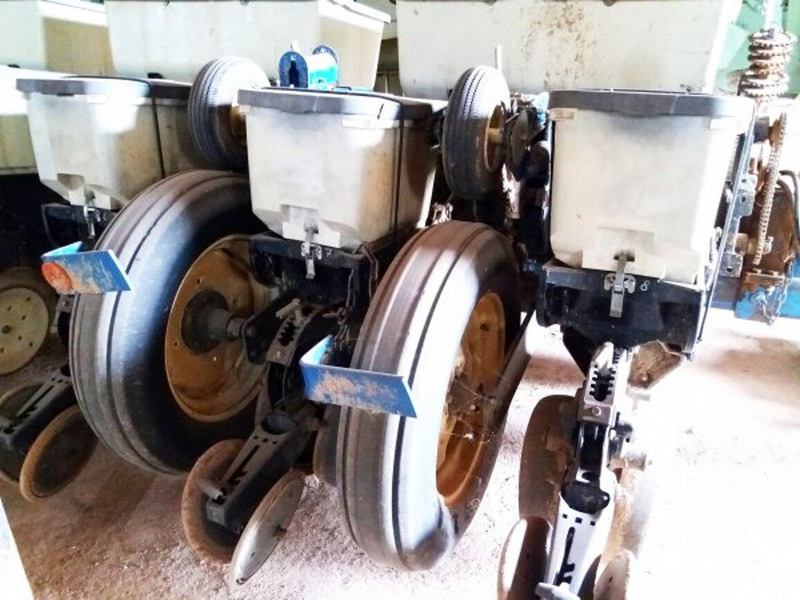 Kinze 3000 (8x lines 75 - Ettkorn såmaskin: bilde 3 Kinze 3000 (8x lines 75 - Ettkorn såmaskin: bilde 3