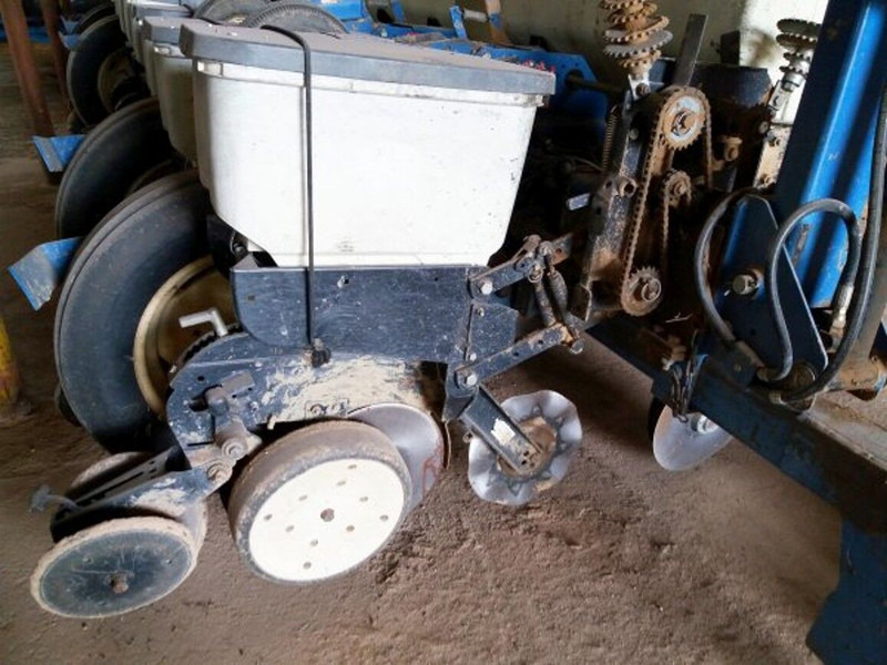 Kinze 3000 (8x lines 75 - Ettkorn såmaskin: bilde 4 Kinze 3000 (8x lines 75 - Ettkorn såmaskin: bilde 4