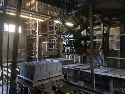 DEMLER 100 - Blokkmaskin: bilde 2 DEMLER 100 - Blokkmaskin: bilde 2