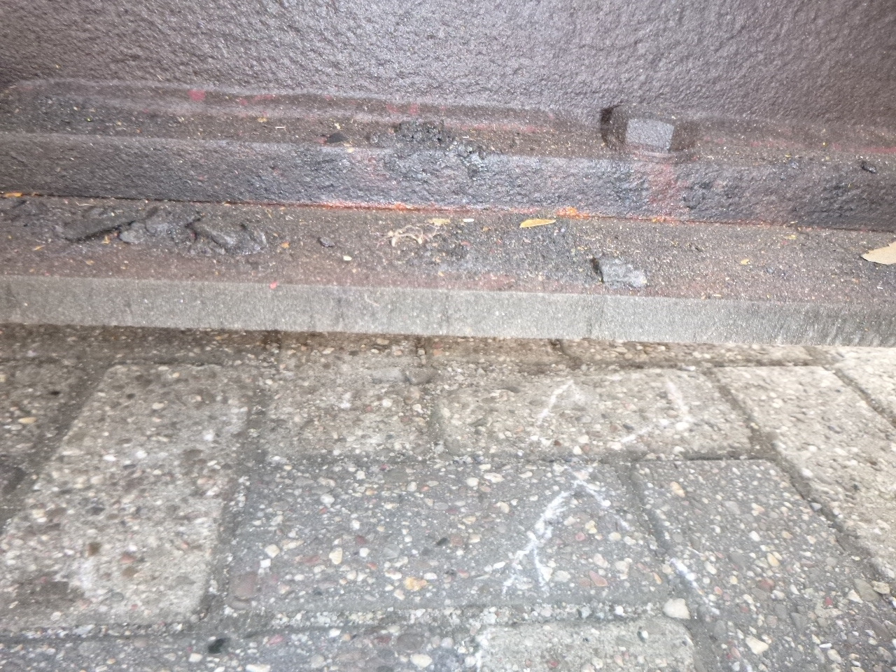 Asfaltutlegger CATERPILLAR BB730: bilde 38