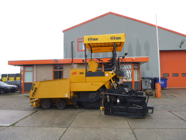 INGERSOLL RAND ABG TITAN 473 - Asfaltutlegger: bilde 4 INGERSOLL RAND ABG TITAN 473 - Asfaltutlegger: bilde 4