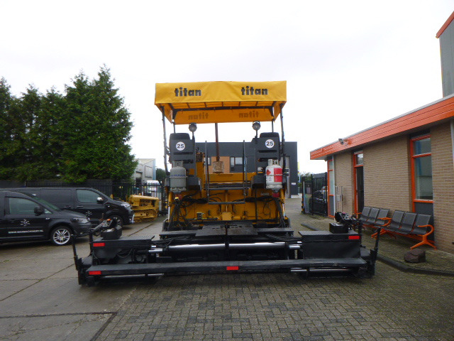 INGERSOLL RAND ABG TITAN 473 - Asfaltutlegger: bilde 3 INGERSOLL RAND ABG TITAN 473 - Asfaltutlegger: bilde 3