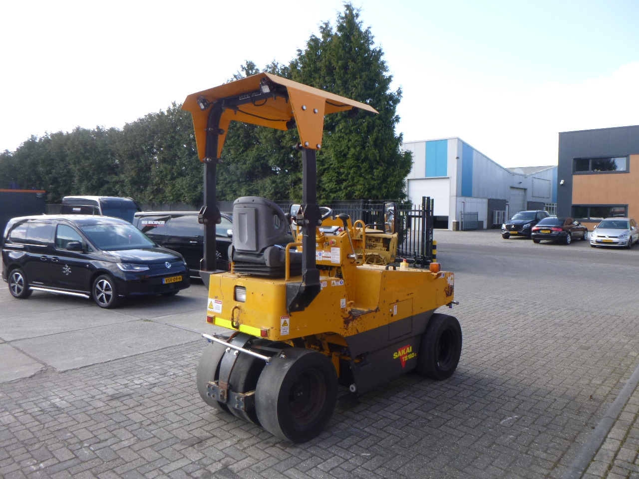 SAKAI TS160-2 - Gummihjuls vals: bilde 5 SAKAI TS160-2 - Gummihjuls vals: bilde 5