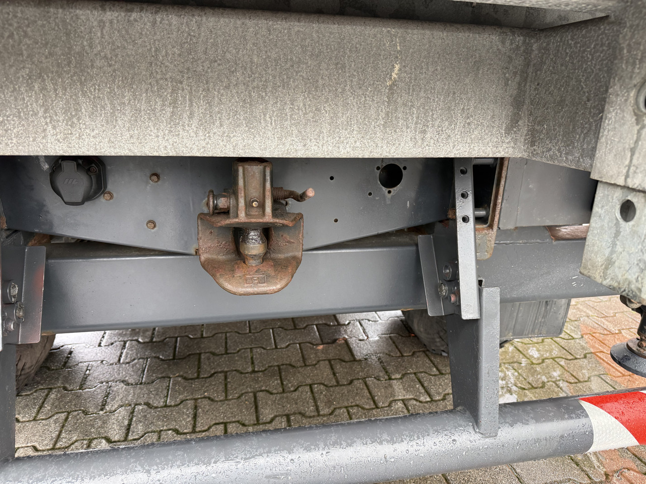 Iveco Daily 55S18W 4X4 Palfinger PK 7.501 - Varebil med plan: bilde 5 Iveco Daily 55S18W 4X4 Palfinger PK 7.501 - Varebil med plan: bilde 5